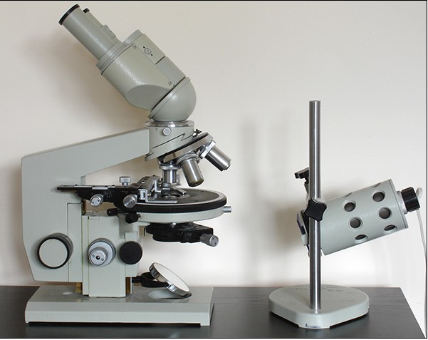 illuminazione dei vecchi microscopi a specchio!